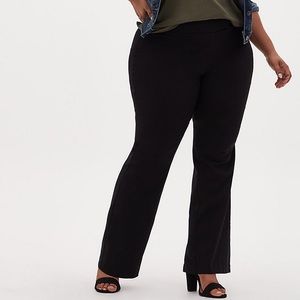 Studio by Torrid | Black High-Rise Relaxed Trouser